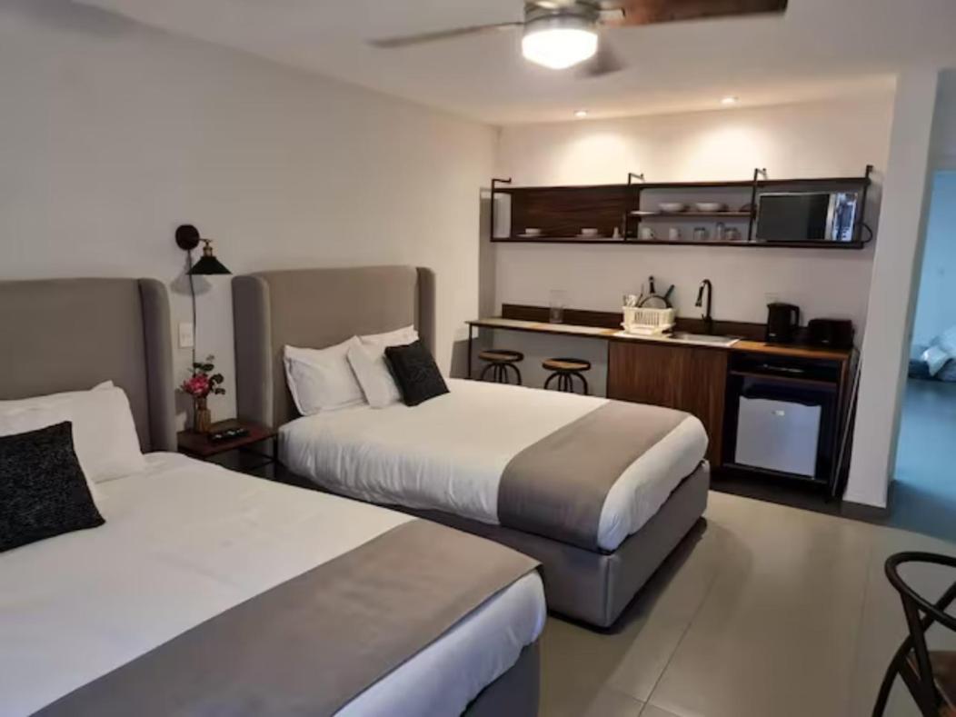 Aparthotel Urban Gran Plaza Zapopan Exterior foto